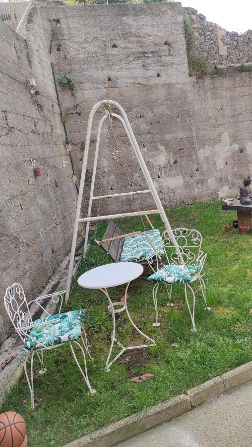 Apartament Volca Aiguanegra Sant Joan les Fonts Kültér fotó