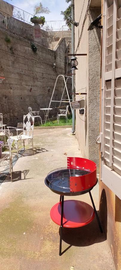 Apartament Volca Aiguanegra Sant Joan les Fonts Kültér fotó
